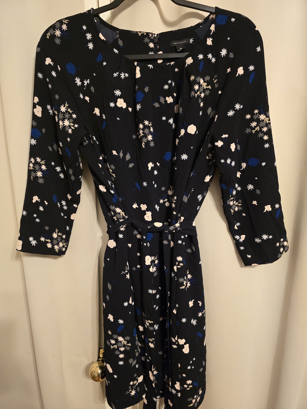 Ann Taylor Black Floral Belted Dress Size M 3/4 Sleeves